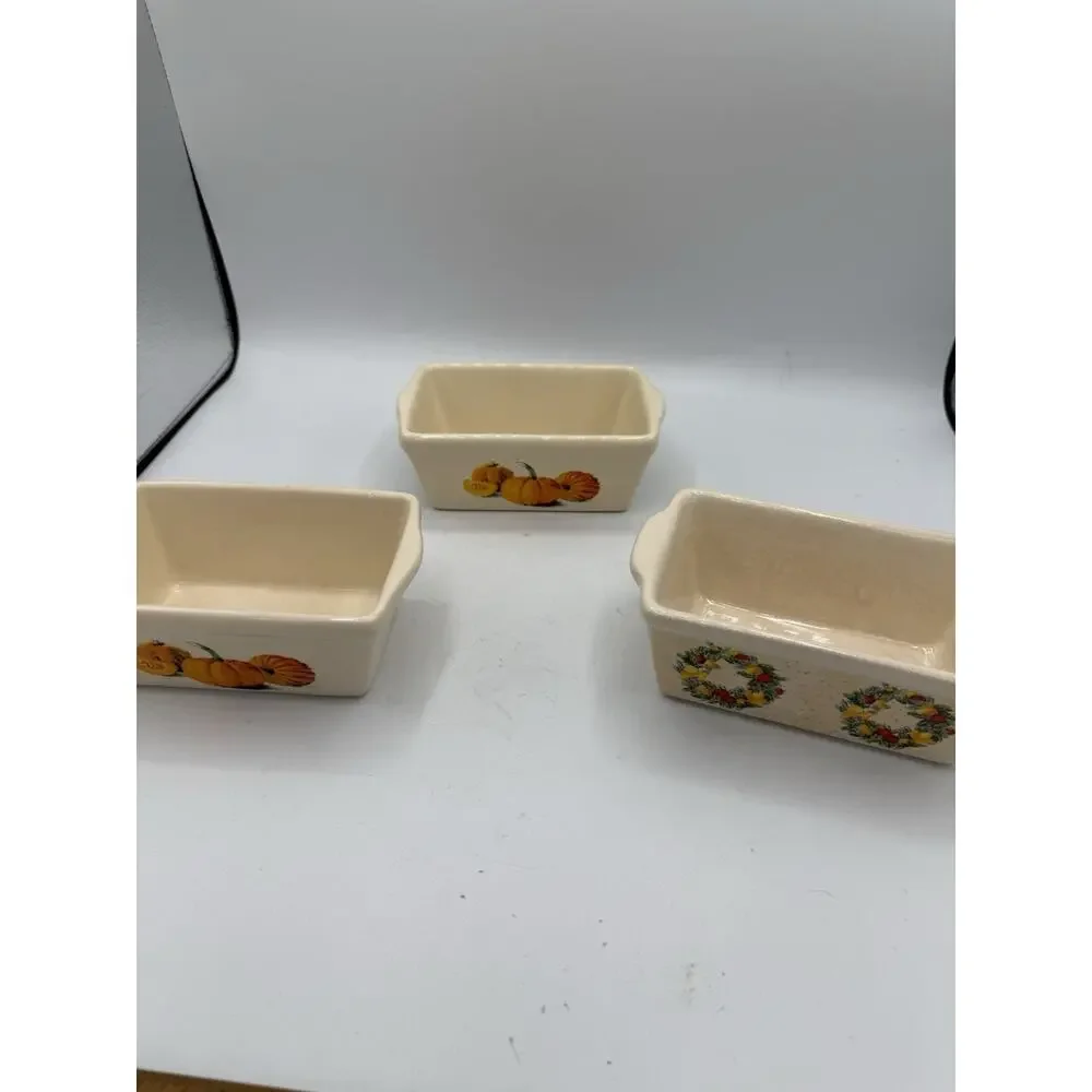 Mini Ceramic Loaf Pans Set of 3 Pumpkin Christmas Wreath Fall Holiday 6.5”